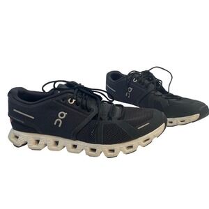 On Running Cloud Sneakers Womens 8.5 Black White Mesh Lightweight Running Shoes